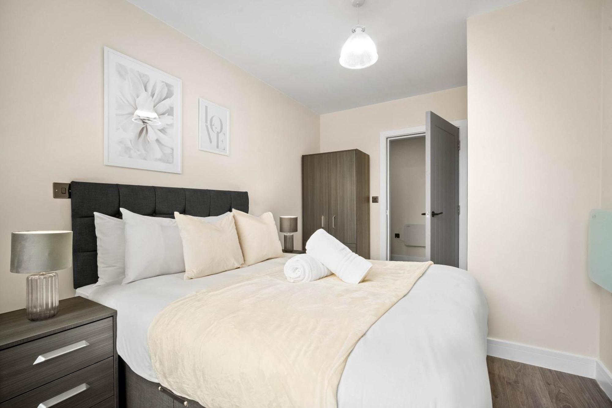 New Luxury Two Bedroom Apartment - City Centre - Netflix - Wifi - Top Rated - Jq 8Ah Birmingham Exterior foto