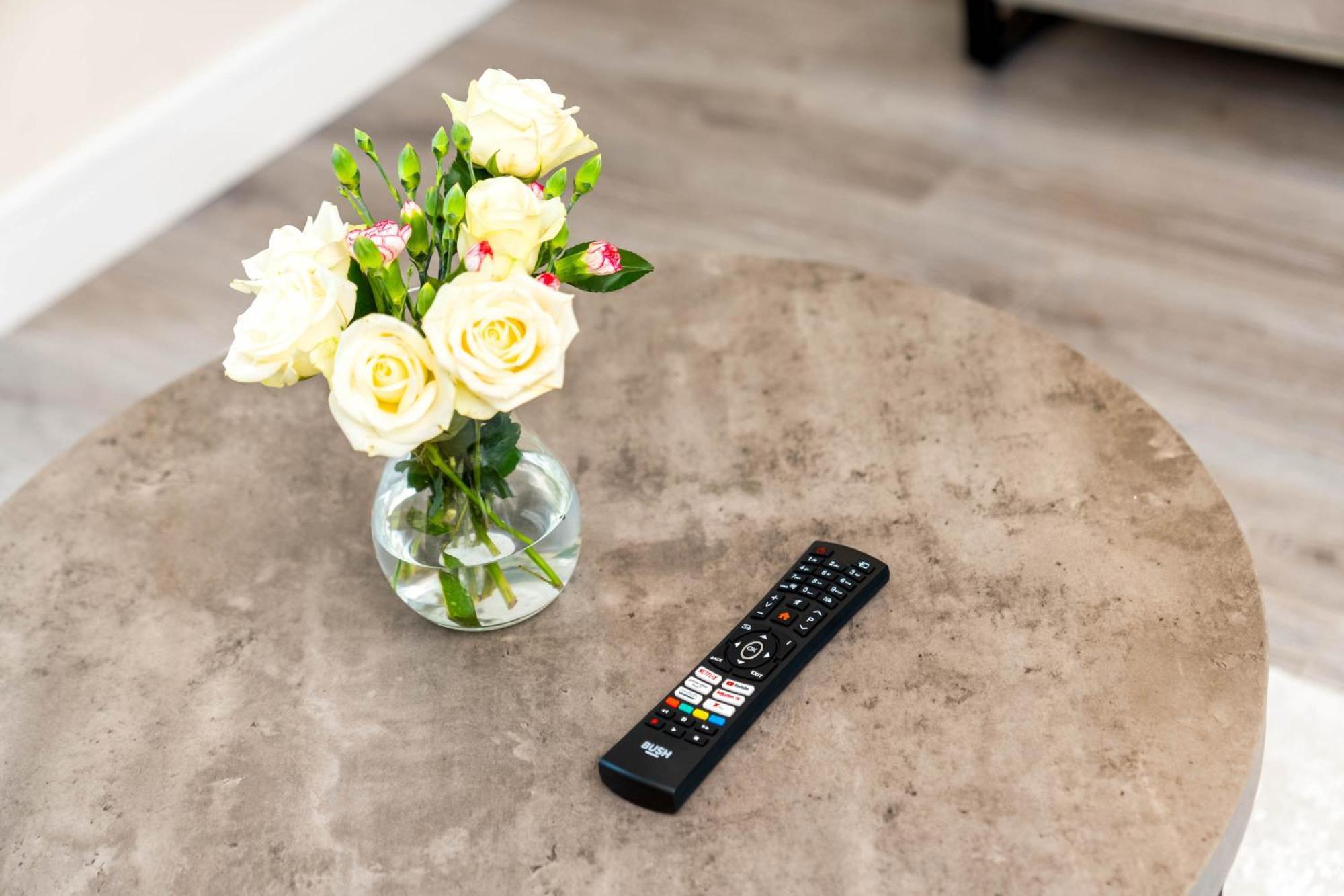 New Luxury Two Bedroom Apartment - City Centre - Netflix - Wifi - Top Rated - Jq 8Ah Birmingham Exterior foto
